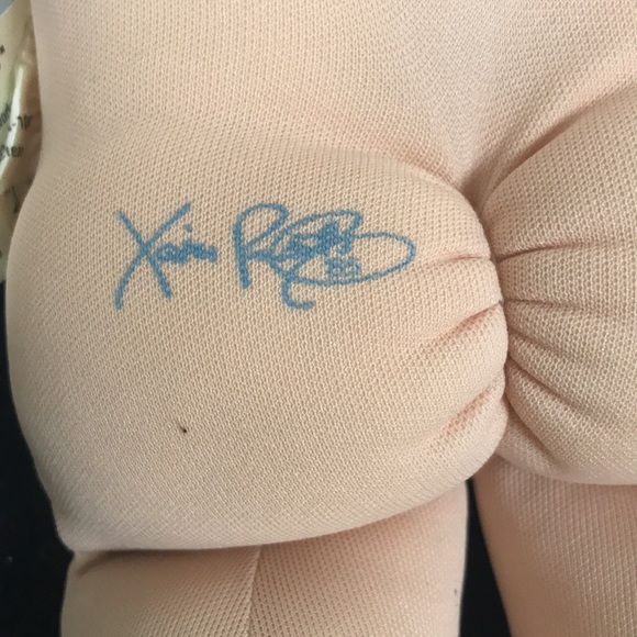 Cabbage patch doll - Picture 3 of 6